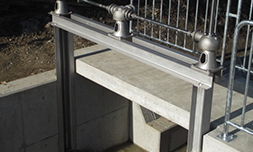 ステンレス製・べベル式巻上機